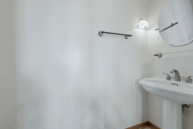 3837 E 30th Road, Sheridan, IL 60551