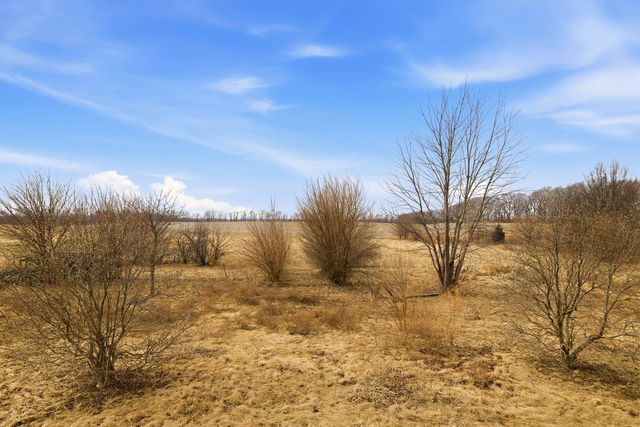 3837 E 30th Road, Sheridan, IL 60551