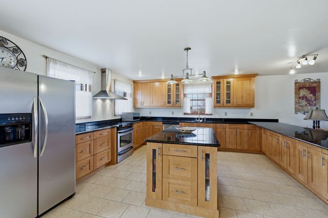 3837 E 30th Road, Sheridan, IL 60551