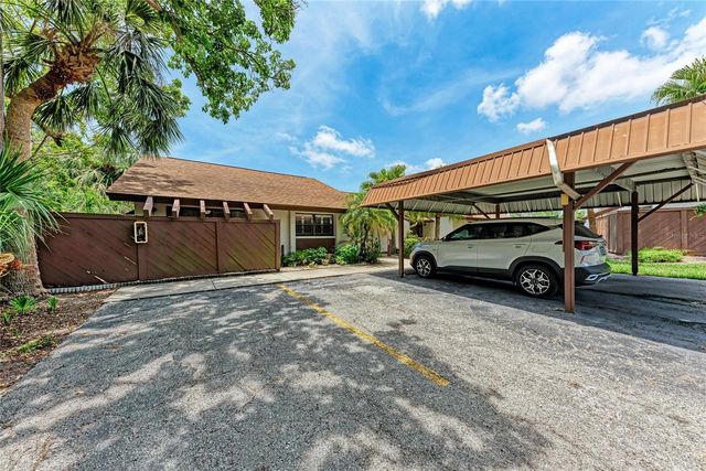 4644 RED MAPLE ROAD 1303, Bradenton, FL 34210