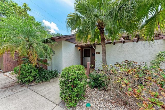 4644 RED MAPLE ROAD 1303, Bradenton, FL 34210