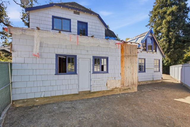 655 Embarcadero Road, Palo Alto, CA 94301