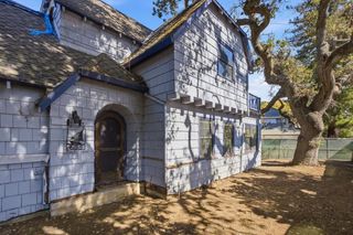 655 Embarcadero Road, Palo Alto, CA 94301