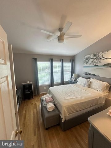 1163 CYPRESS TREE PL, Herndon, VA 20170