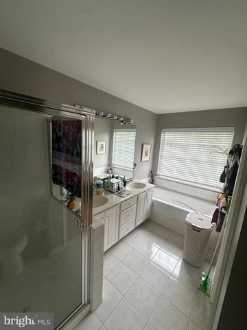 1163 CYPRESS TREE PL, Herndon, VA 20170