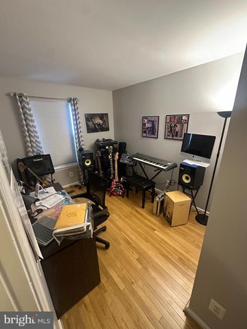 1163 CYPRESS TREE PL, Herndon, VA 20170