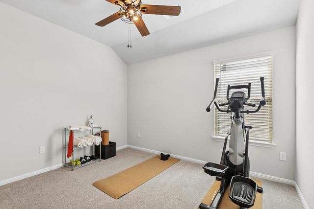 185 Dogvane CIR, Kyle, TX 78640