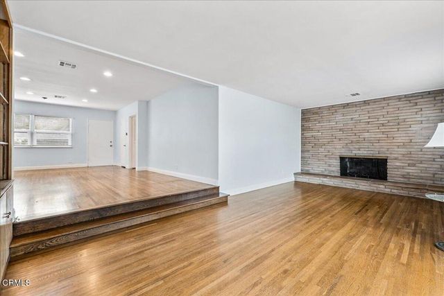 2701 Jolley Drive, Burbank, CA 91504