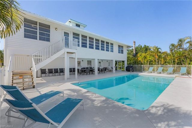 7380 Barrancas AVE, Bokeelia, FL 33922