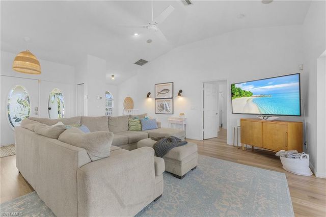 7380 Barrancas AVE, Bokeelia, FL 33922