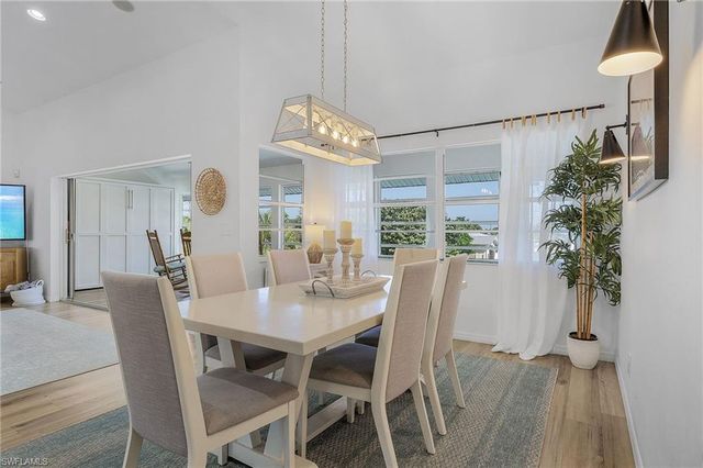 7380 Barrancas AVE, Bokeelia, FL 33922