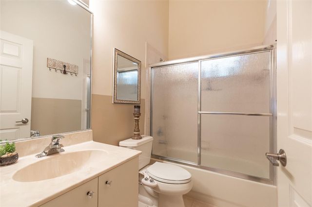 13055 Hampton Lakes Circle, Boynton Beach, FL 33436