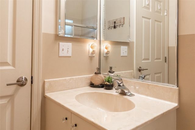 13055 Hampton Lakes Circle, Boynton Beach, FL 33436