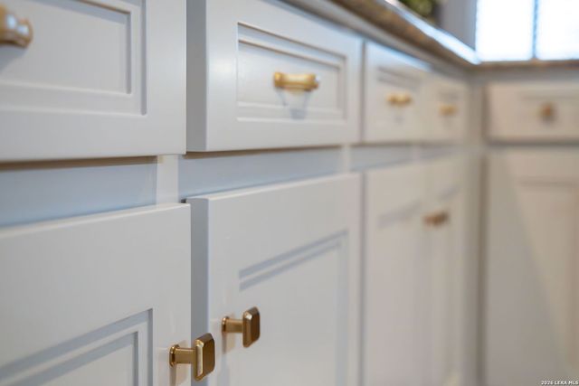 231 Samantha Dr, Schertz, TX 78154