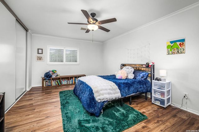 231 Samantha Dr, Schertz, TX 78154