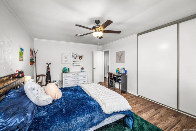 231 Samantha Dr, Schertz, TX 78154