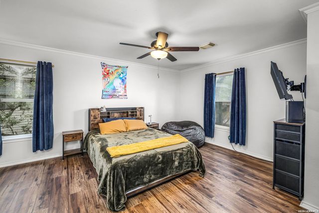 231 Samantha Dr, Schertz, TX 78154