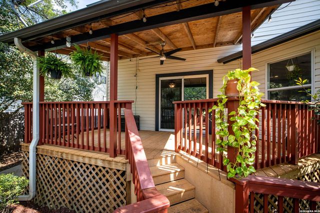 231 Samantha Dr, Schertz, TX 78154