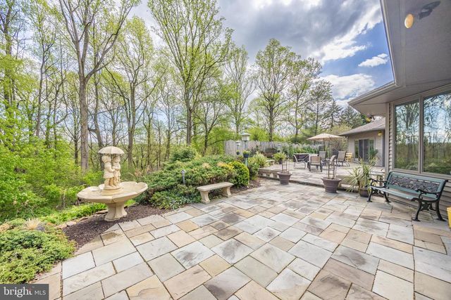 30 CELESTE LN, Coatesville, PA 19320