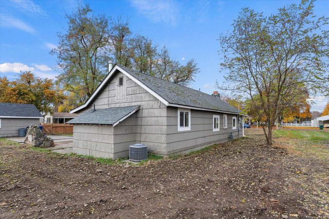 1024 N Woodruff Rd, Spokane Valley, WA 99206