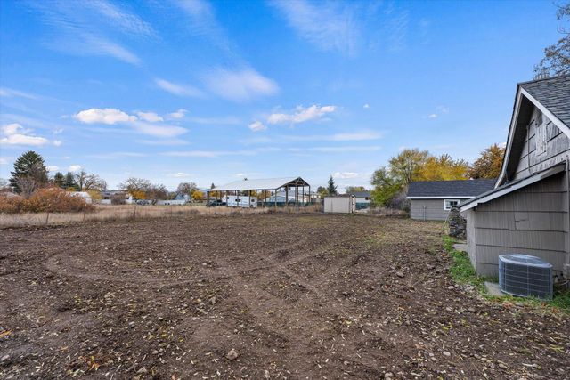 1024 N Woodruff Rd, Spokane Valley, WA 99206