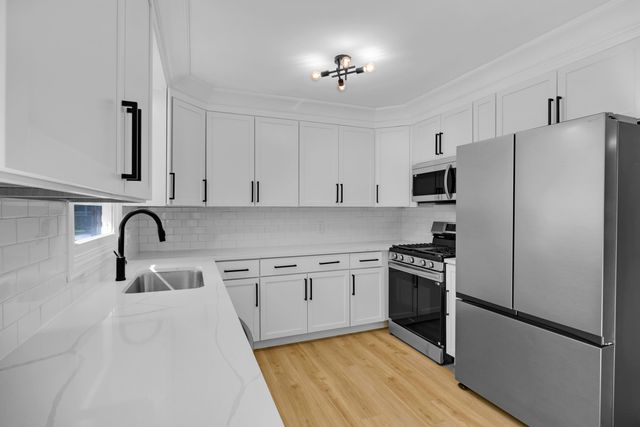 3709 W 121st Avenue, Crown Point, IN 46307