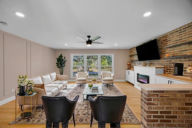 3709 W 121st Avenue, Crown Point, IN 46307