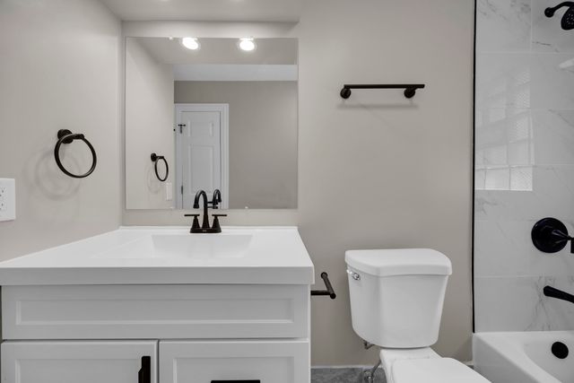 3709 W 121st Avenue, Crown Point, IN 46307