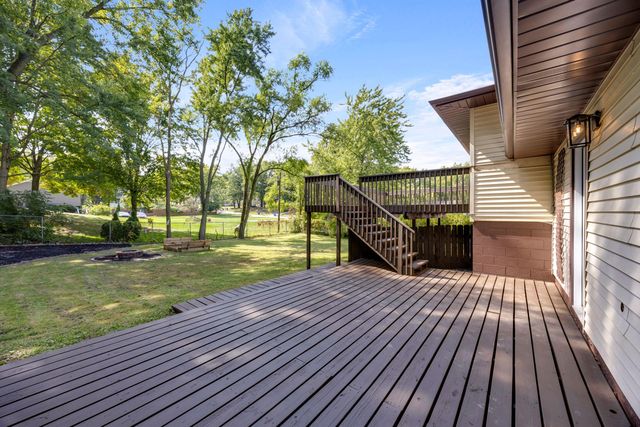 3709 W 121st Avenue, Crown Point, IN 46307