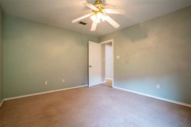 3202 Meandering Way, Granbury, TX 76049