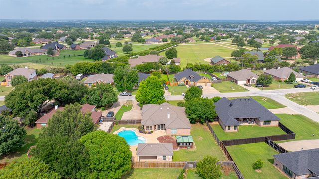 3202 Meandering Way, Granbury, TX 76049