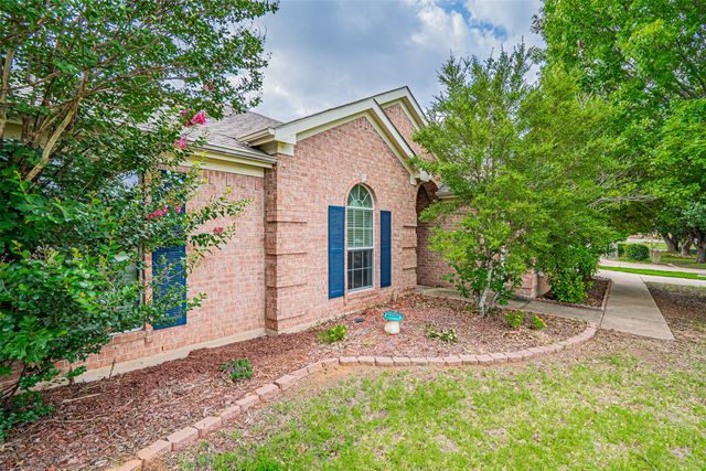 3202 Meandering Way, Granbury, TX 76049