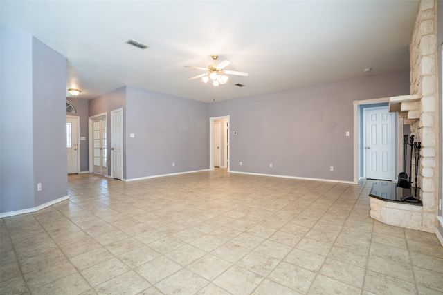 3202 Meandering Way, Granbury, TX 76049