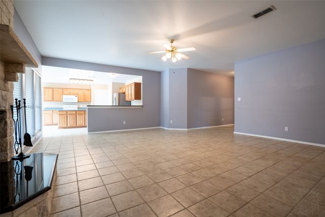 3202 Meandering Way, Granbury, TX 76049