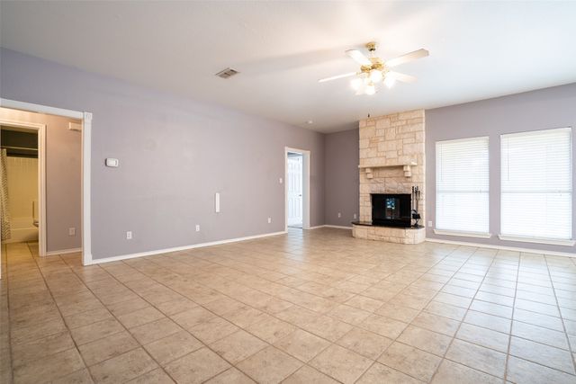3202 Meandering Way, Granbury, TX 76049
