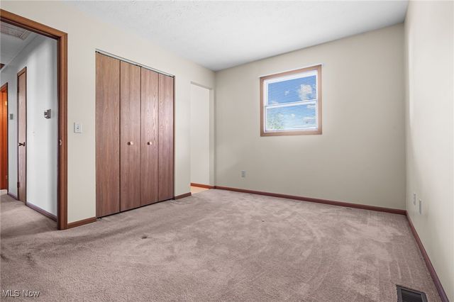 8065 Kennard Road, Lodi, OH 44254