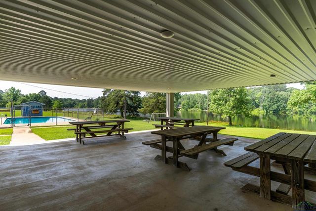 5972 Glenwood, Gilmer, TX 75645