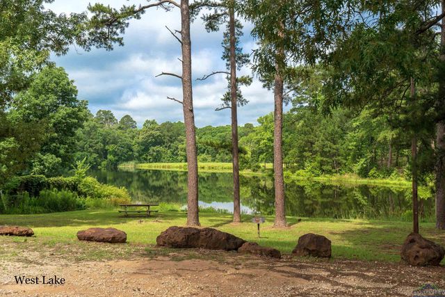 5972 Glenwood, Gilmer, TX 75645