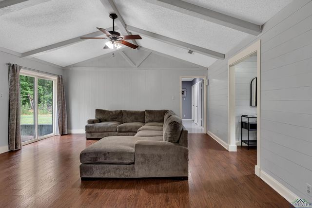 5972 Glenwood, Gilmer, TX 75645