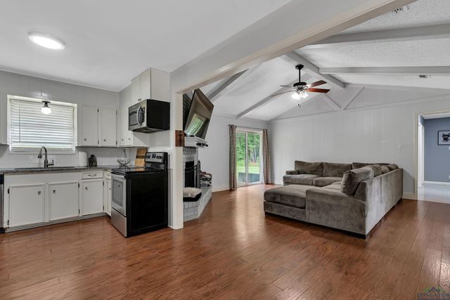 5972 Glenwood, Gilmer, TX 75645