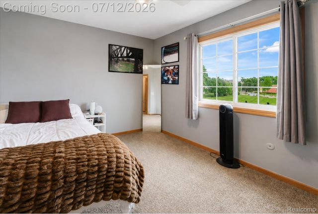 39044 Mallorn Drive, Sterling Heights, MI 48313