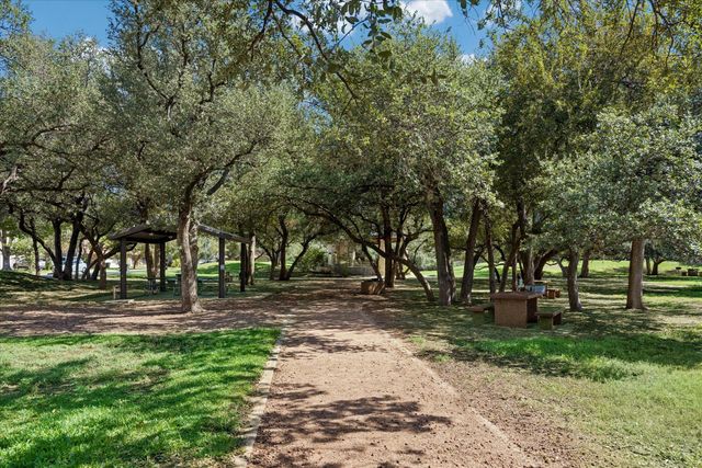 8213 Canola BND, Austin, TX 78729