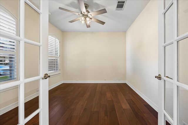 8213 Canola BND, Austin, TX 78729