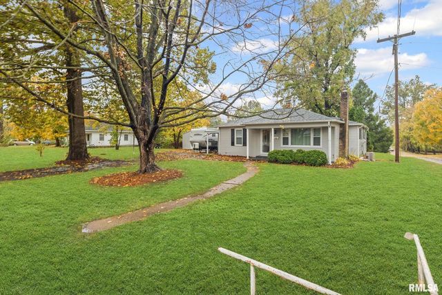 444 N MARION Street, Centralia, IL 62801