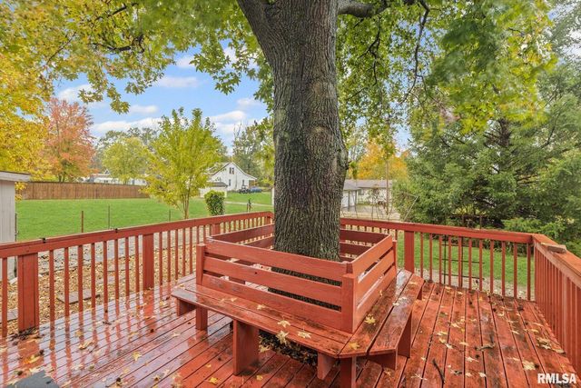 444 N MARION Street, Centralia, IL 62801