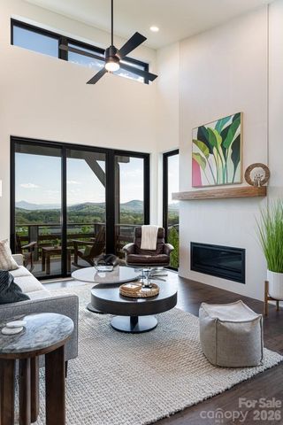 604 Storybook Villas Trail, Asheville, NC 28804