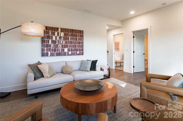 604 Storybook Villas Trail, Asheville, NC 28804