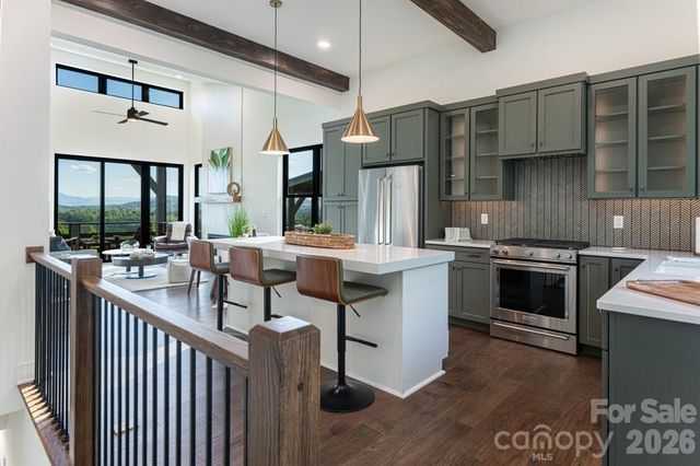 604 Storybook Villas Trail, Asheville, NC 28804