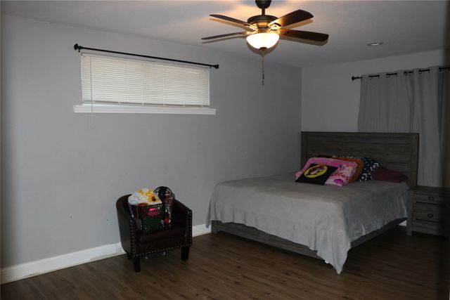 2770 E Ann Arbor Avenue, Dallas, TX 75216