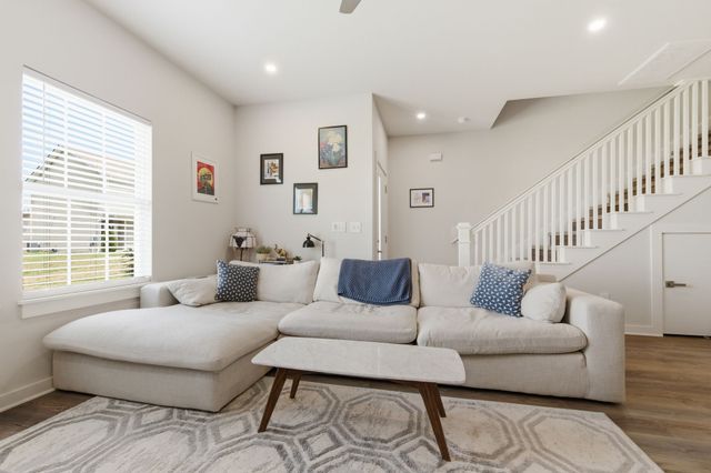 3625 Hydes Ferry Rd, Nashville, TN 37218